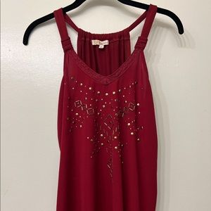 Womens burgundy tank bead design